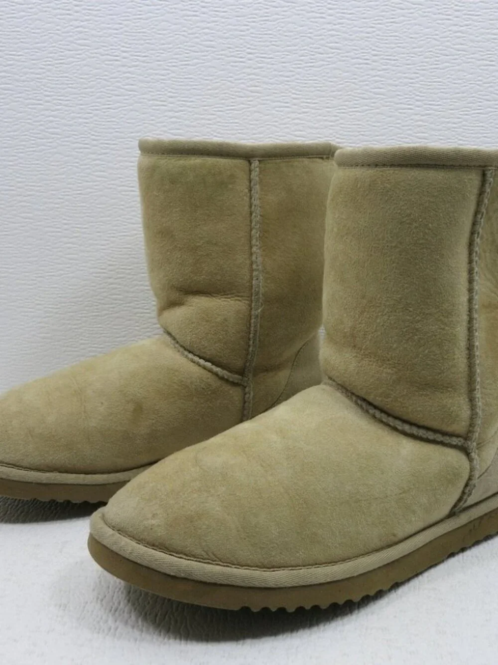 UGG 5825 Classic Short Insulated Boots Australia Women's Warm Footwear Shoes 6